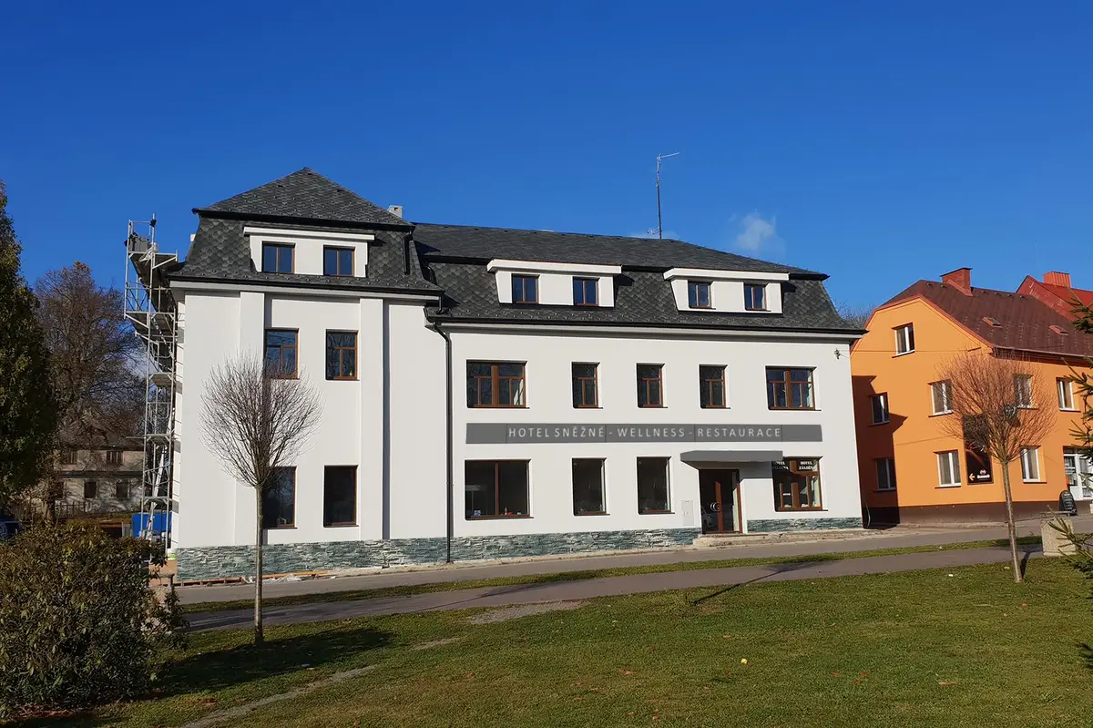 Hotel Sněžné